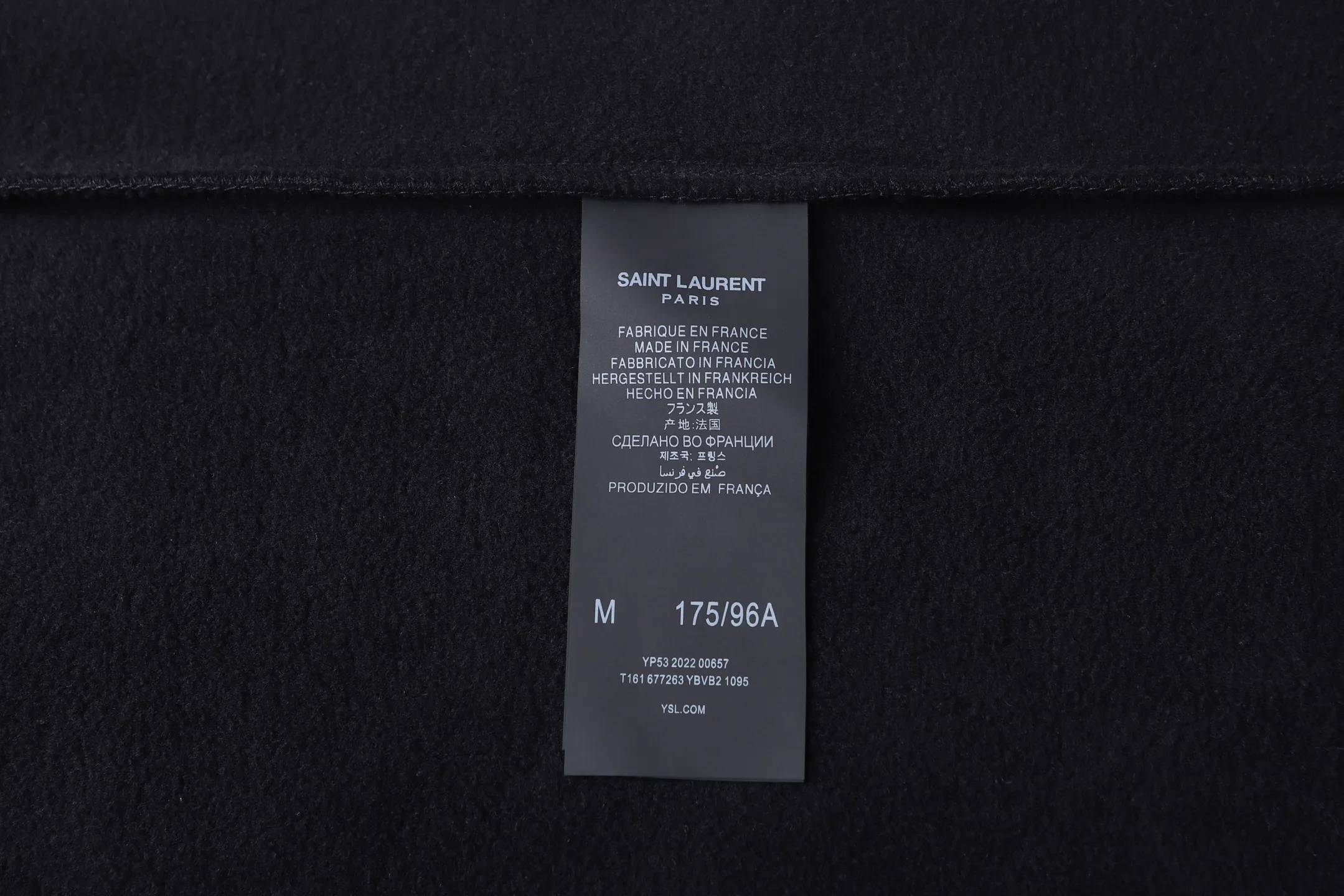 P410 SAINT LAURENT Yves Saint Laurent LOGO printed hooded sweatshirt ●Authentic 4239 purchase and development ●350 grams of combed cotton pearl fleece ●420 grams of trendy brand ribs ●100% cotton bundle cloth ●Fabrics fermentation wash ●Flock printing ●Customized 1:1 hat rope ●Customized 1:1 hanging clock ●Customized 1:1 trademark ●Fit version ●Size: S M L XL ●Style number: 2016/3B#10